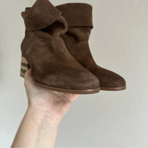 Anthropologie X ANTELOPE Brown Suede Leather Almond Toe Block Heel Slouc… - Picture 6 of 8